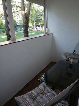 Апартаменты Yellow apartment, central Podgorica Подгорица Апартаменты с 3 спальнями-15